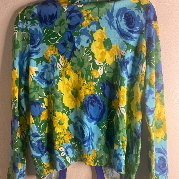 Lands End 100% Supima Cotton Floral Button Cardigan Sweater Womens sz MP - Picture 2 of 3